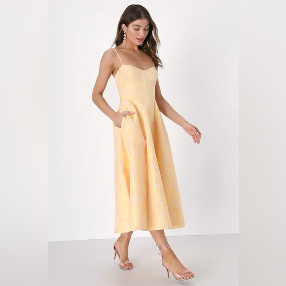 NWT Lulus Meet for Tea Yellow Jacquard Bustier Midi Dress with Pockets, Large - Picture 2 of 16